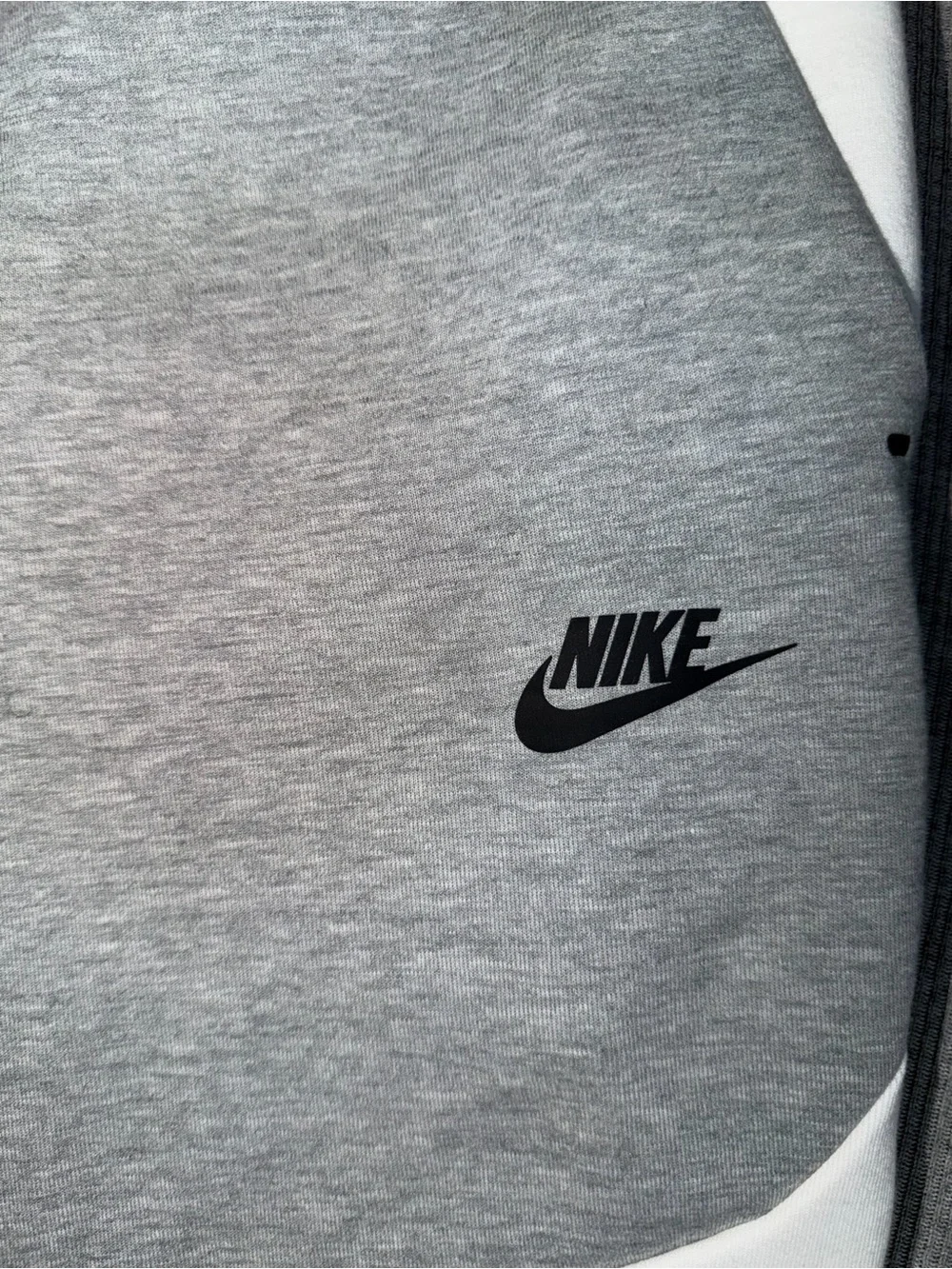 Nike sportswear tech fleece tapered sweatpants grey / white mens XL